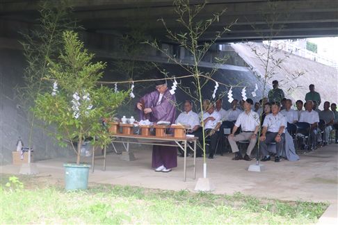 神事の様子