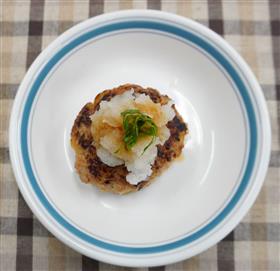 切り干し大根のハンバーグ写真