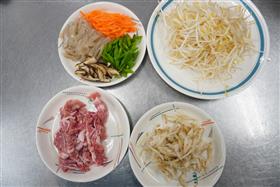 長与そぼろ具材の写真