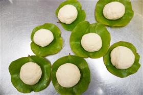 酒まんじゅう蒸す前の写真