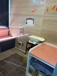 授乳室（中）